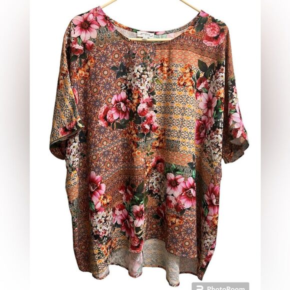 Umgee Oversized Boho Mixed Floral Print Blouse Top SZ M - Picture 2 of 5